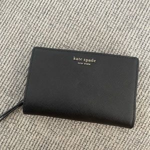 Black kate spade wallet